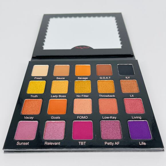 Violet Voss Hashtag - PRO Eyeshadow Palette - New / Unused - Picture 4 of 16